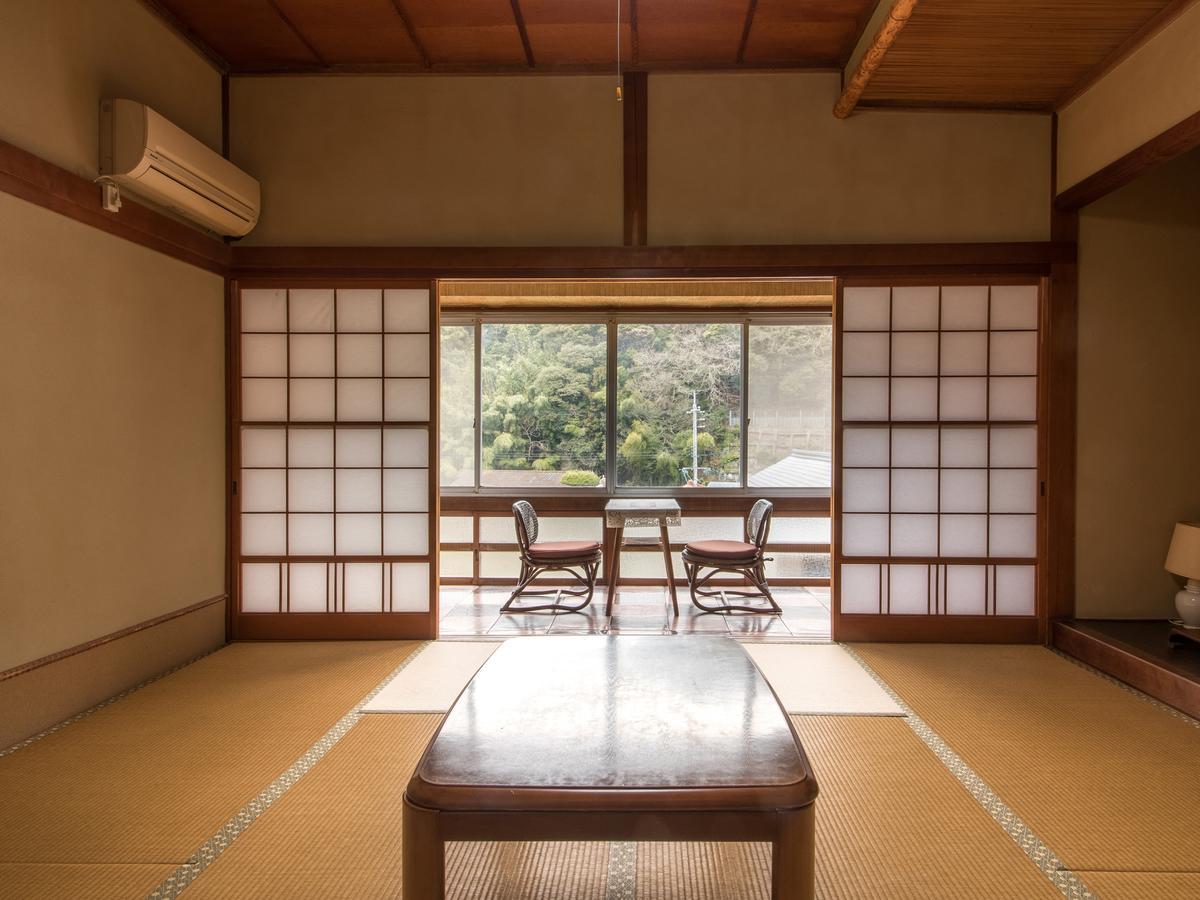 Izumiya Ryokan' Tawarayama Onsen Нагато Екстериор снимка